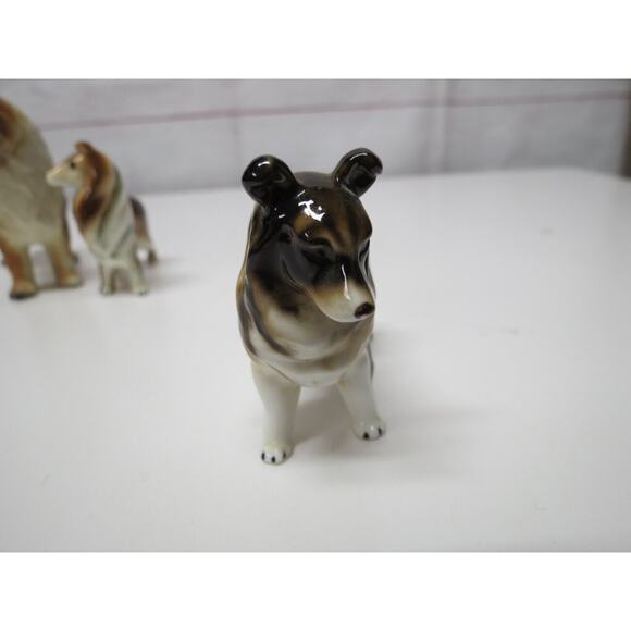 Vintage Collie Sheltie Dogs Figurines Set of 3 Miniature Japan Bone China - Picture 4 of 12